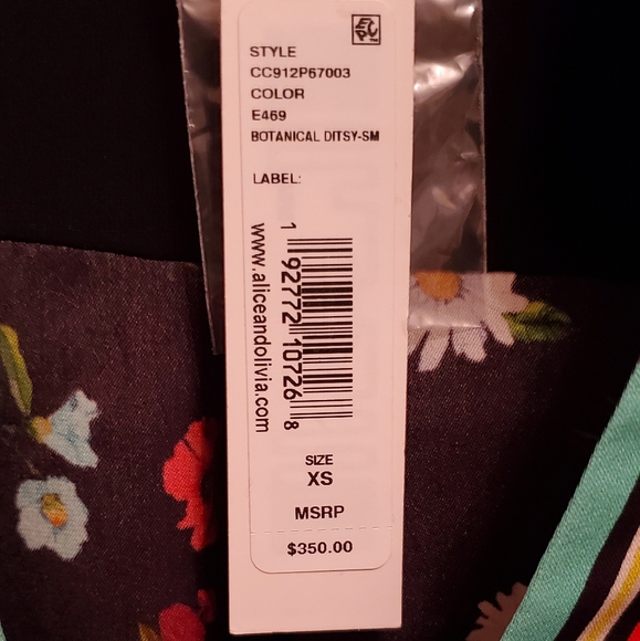 💥💥SOLD🎉HP Alice+Olivia Randa Botanical Top - Picture 5 of 10